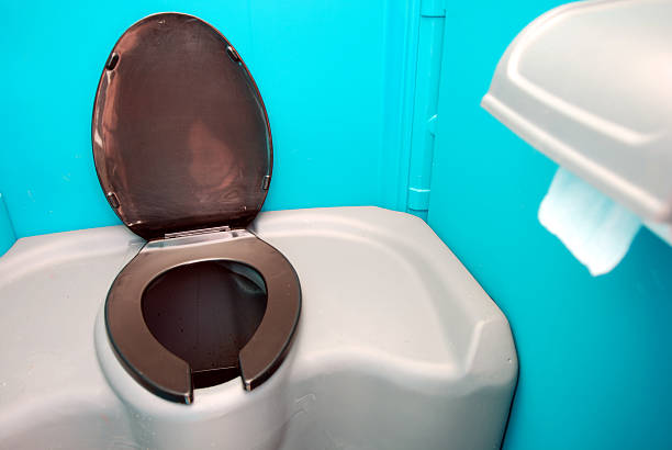 Best Porta potty rental near me  in Le Mars, IA